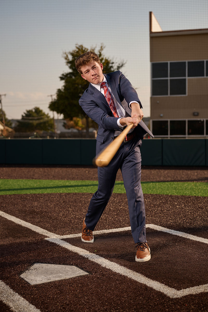 best time of year for senior portraits in spring baseball in dallas